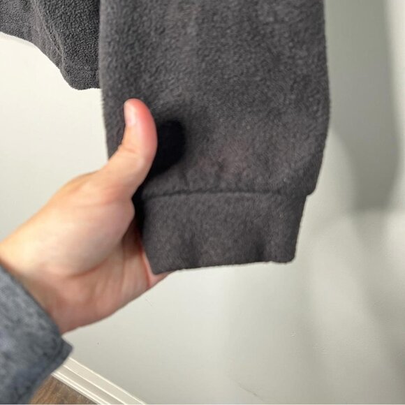 Columbia Womens Size Medium Black Fleece Full Zip Jacket Sweater Layer Outdoor - Picture 9 of 11